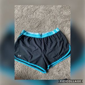 Underarmour Running Shorts (Size L)